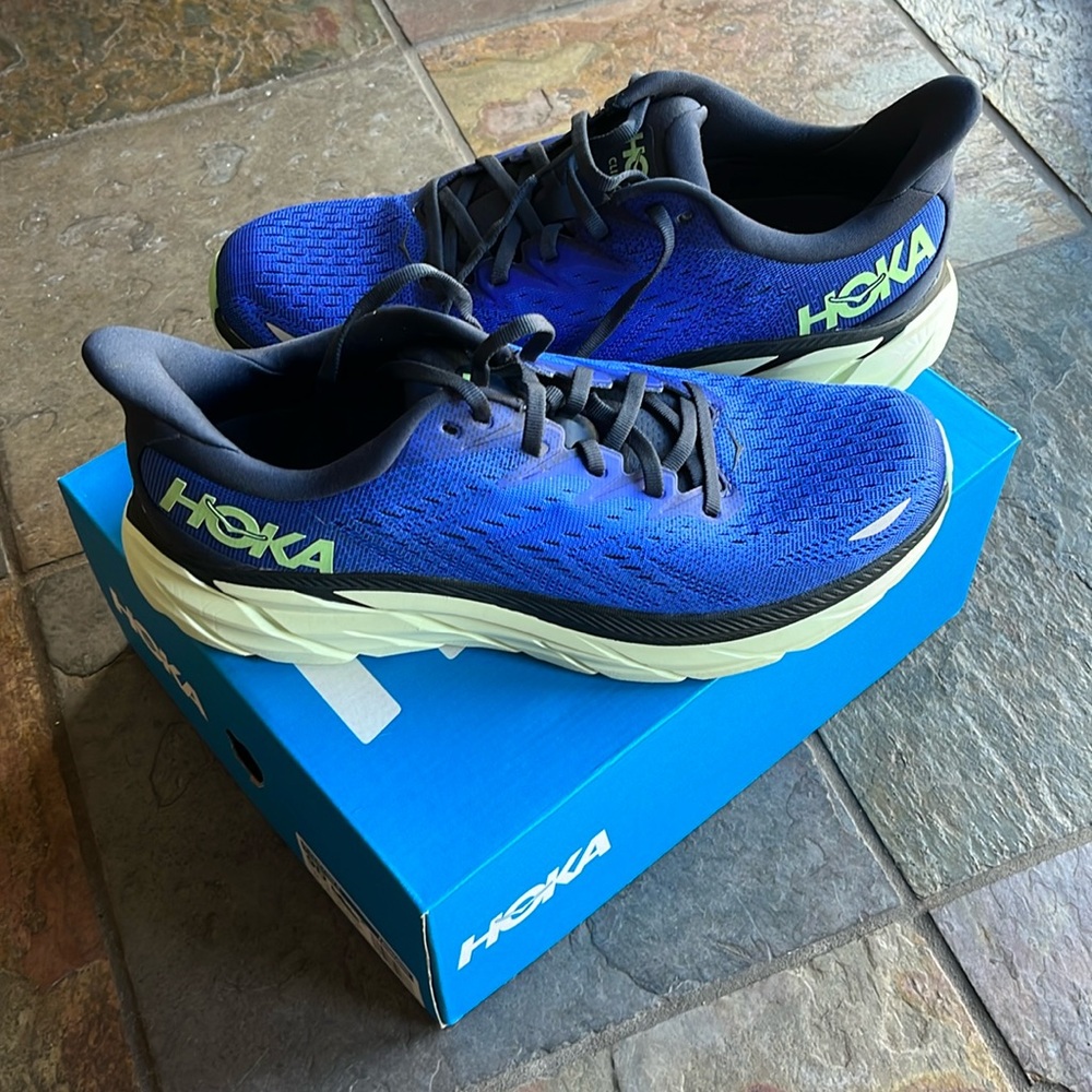 Hoka Clifton 8